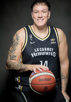 14 LUCA ROA